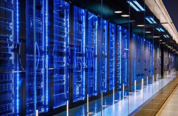 La sete dell’Intelligenza Artificiale. La domanda di acqua dell’industria tech.